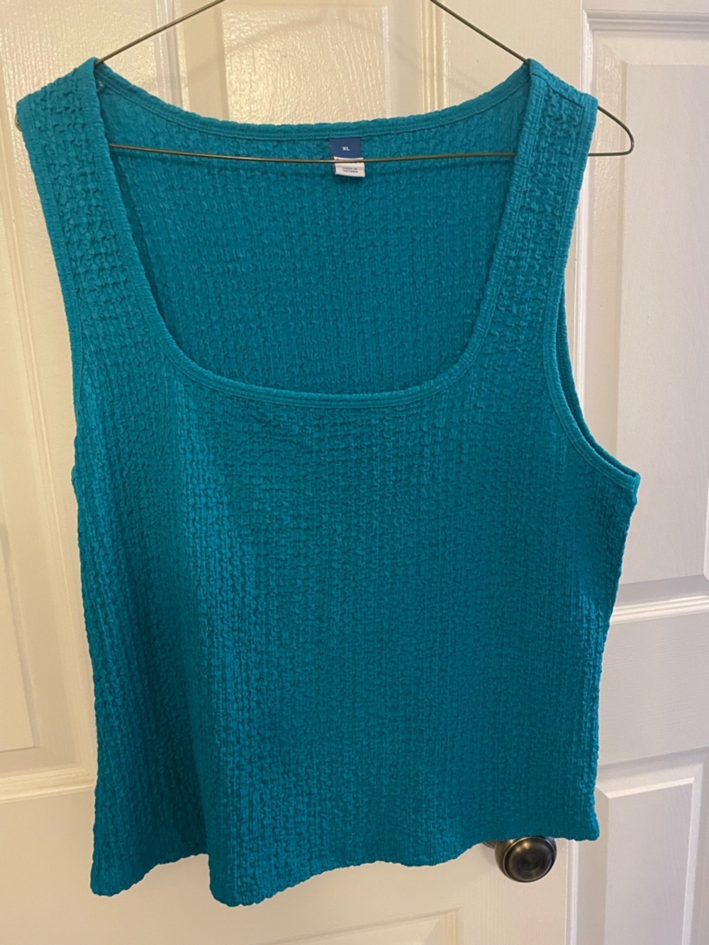 Old navy turquoise tank top Sz XL